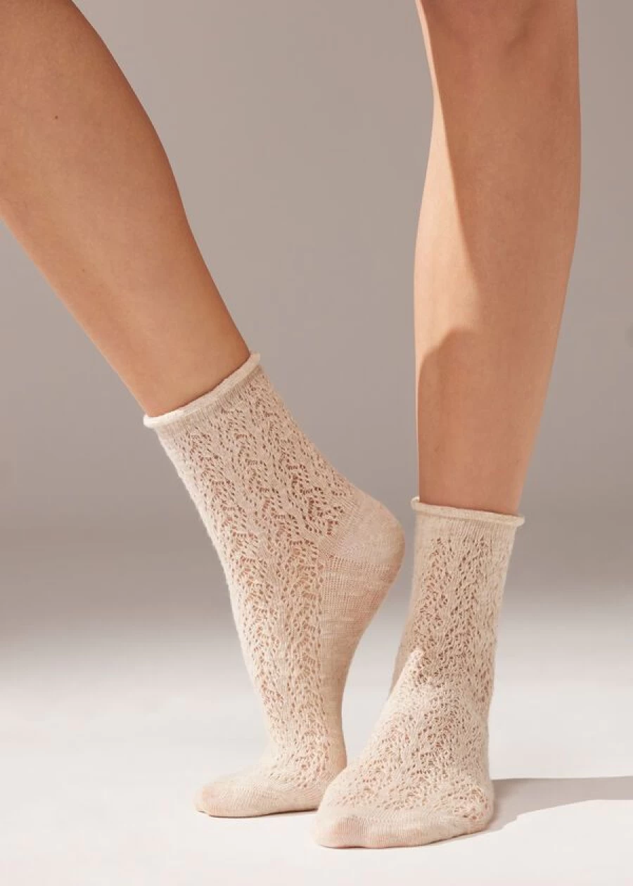 "Calzedonia Openwork Linen Short Socks in Dusty Sand 072D"