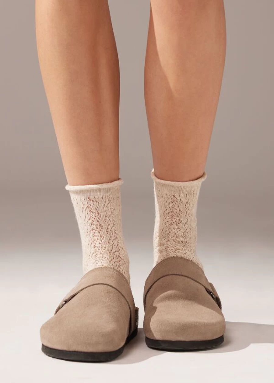 "Calzedonia Openwork Linen Short Socks in Dusty Sand 072D"
